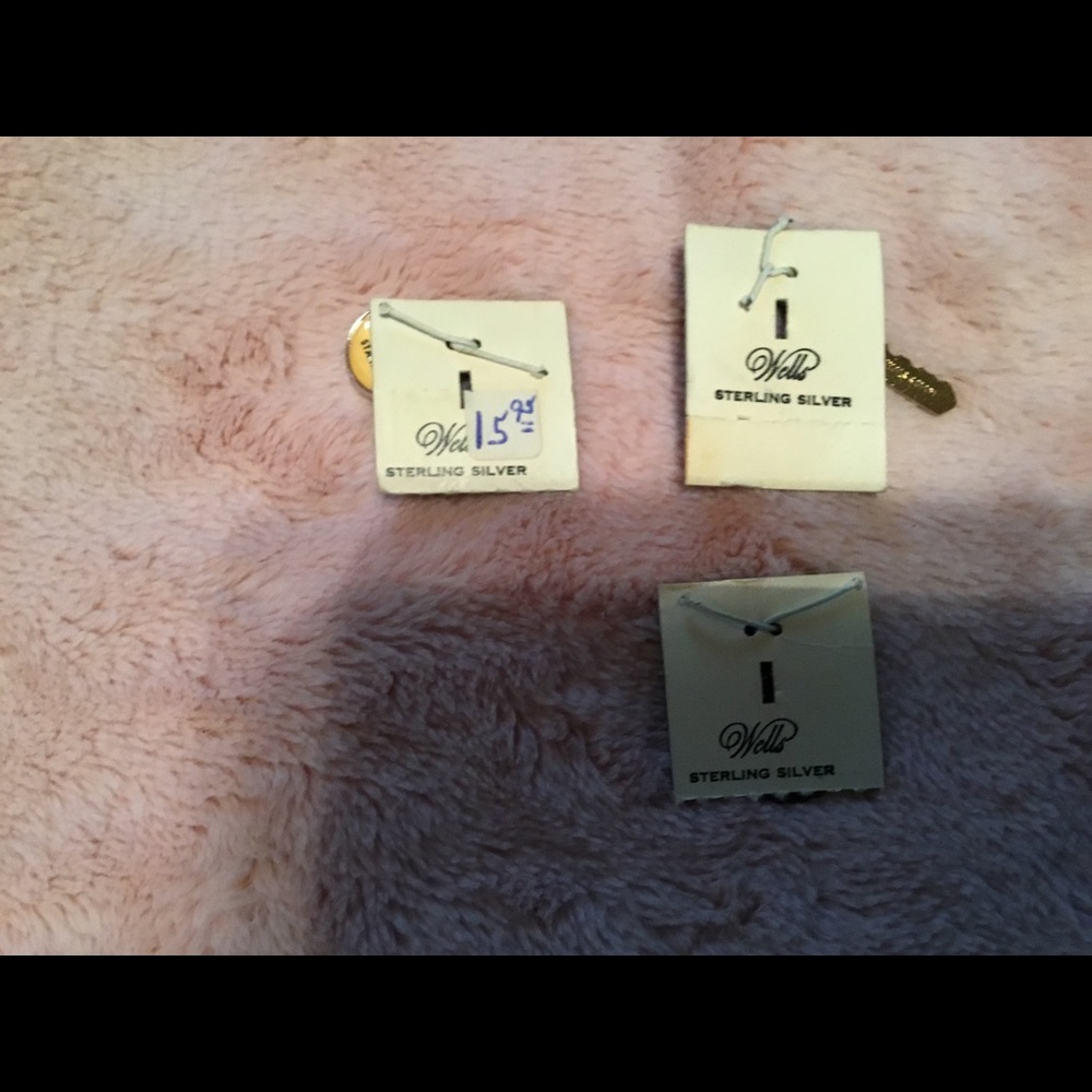 Charms - Picture 2 of 2